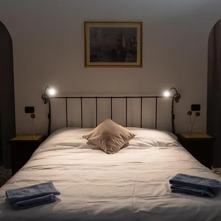 Apartment Dimora Lazzaro Grimaldi Ceba *