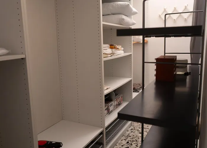 Dimora Lazzaro Grimaldi Ceba * Genova